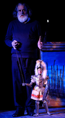 OPERA DEI PUPI di Mimmo Cuticchio in uno spettacolo natalizio a Palermo. Fotografie di Giulio Azzarello ©2014. OPERA DEI PUPI di Mimmo Cuticchio in uno spettacolo natalizio a Palermo. Fotografie di Giulio Azzarello ©2014.