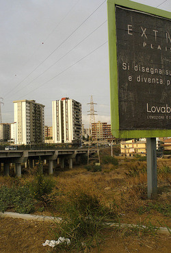 LIBRINO quartiere periferico di Catania. Fotografie di Giulio Azzarello &copy;2014.