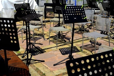 BACKSTAGE fotografie di Giulio Azzarello ©2020.