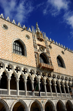 PIAZZA SAN MARCO A VENEZIA fotografie di Giulio Azzarello &copy;2016.