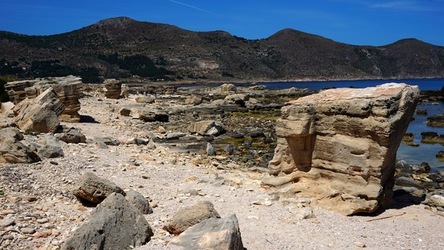FAVIGNANA. Fotografie di Giulio Azzarello &copy;2022.