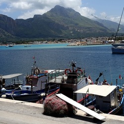 SAN VITO LO CAPO. Fotografie di Giulio Azzarello ©2023. SAN VITO LO CAPO. Fotografie di Giulio Azzarello ©2023.
