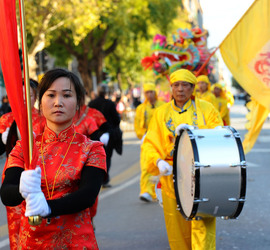 CAPODANNO CINESE panoramiche e particolari. Fotografie di Giulio Azzarello &copy;2014.