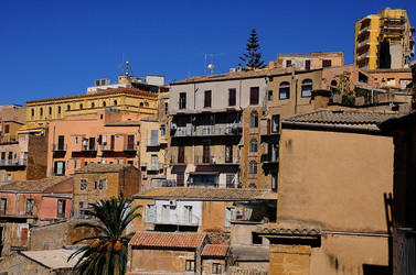 AGRIGENTO in Sicilia. Fotografie di Giulio Azzarello &copy;2014.