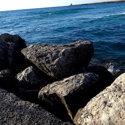 COSTA SICILIANA. Fotografie di Giulio Azzarello &copy;2022.