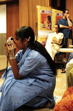 MIGRANTI studenti fotografie di Giulio Azzarello &copy;2014.