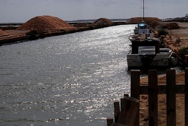 LE SALINE di Trapani in Sicilia. Fotografie di Giulio Azzarello ©2014. LE SALINE di Trapani in Sicilia. Fotografie di Giulio Azzarello ©2014.