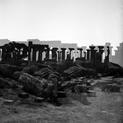 ARCHEO fotografie di Giulio Azzarello ©2021. ARCHEO fotografie di Giulio Azzarello ©2021.