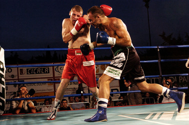 FOTOGRAFIE SPECIALI bianco e nero colore astratto concettuale grafico. Fotografie di Giulio Azzarello &copy;2014.