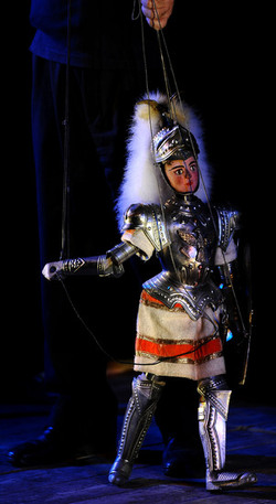OPERA DEI PUPI di Mimmo Cuticchio in uno spettacolo natalizio a Palermo. Fotografie di Giulio Azzarello ©2014. OPERA DEI PUPI di Mimmo Cuticchio in uno spettacolo natalizio a Palermo. Fotografie di Giulio Azzarello ©2014.