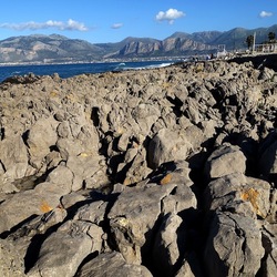 COSTA SICILIANA. Fotografie di Giulio Azzarello &copy;2022.