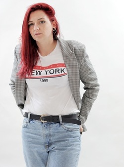 LUCREZIA artista modella attrice. Fotografie di Giulio Azzarello &copy;2018.