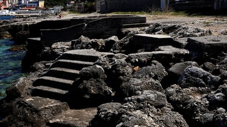 BAIA DEL CORALLO. Fotografie di Giulio Azzarello &copy;2022.