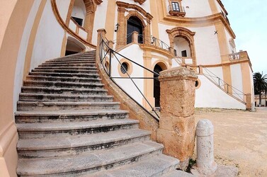 LE VILLE di Bagheria in Sicilia. Fotografie di Giulio Azzarello &copy;2014.