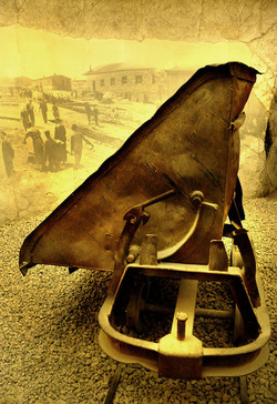 IL MUSEO SCHINDLER a Cracovia. Fotografie di Giulio Azzarello ©2016. IL MUSEO SCHINDLER a Cracovia. Fotografie di Giulio Azzarello ©2016.