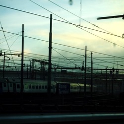 TRENO fotografie di Giulio Azzarello ©2020. TRENO fotografie di Giulio Azzarello ©2020.