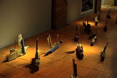 Installazione di Anne Clemence DeGrollee alla GAM di Palermo. Fotografie di Giulio Azzarello &copy;2017.