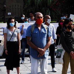 TEATRANTI che manifestano. Fotografie di Giulio Azzarello ©2020. TEATRANTI che manifestano. Fotografie di Giulio Azzarello ©2020.