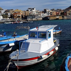 BARCHE. Fotografie di Giulio Azzarello ©2022.