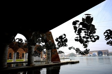 BIENNALE DI VENEZIA Arti Contemporanee Arsenale. Fotografie di Giulio Azzarello &copy;2020.