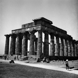 ARCHEO fotografie di Giulio Azzarello ©2021. ARCHEO fotografie di Giulio Azzarello ©2021.