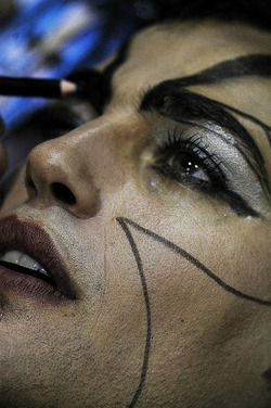 NOTREDAM de PARIS con giovani artisti. Fotografie di Giulio Azzarello ©2014. NOTREDAM de PARIS con giovani artisti. Fotografie di Giulio Azzarello ©2014.