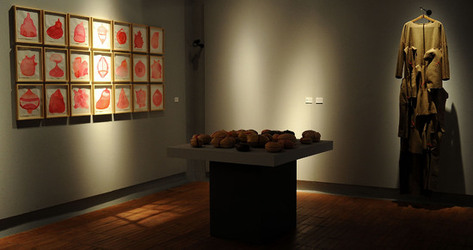 Installazione di Anne Clemence DeGrollee alla GAM di Palermo. Fotografie di Giulio Azzarello ©2017. Installazione di Anne Clemence DeGrollee alla GAM di Palermo. Fotografie di Giulio Azzarello ©2017.