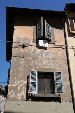 VITERBO e il suo centro storico. Fotografie di Giulio Azzarello &copy;2014.