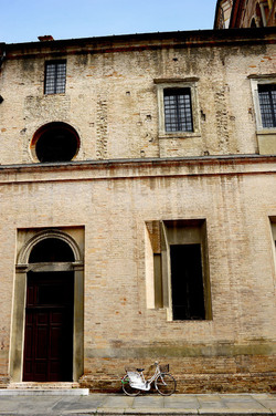 PARMA centro storico. Fotografie di Giulio Azzarello &copy;2016.