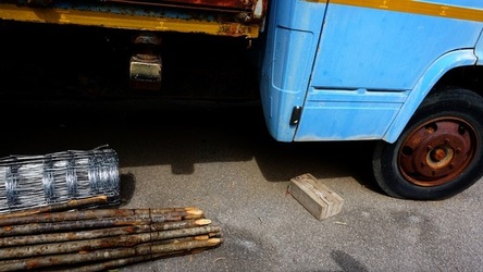 ULIVETO SICILIANO. Fotografie di Giulio Azzarello ©2022.