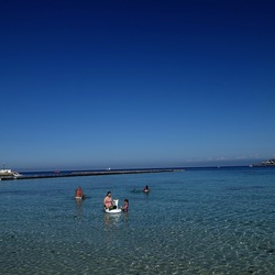 MONDELLO. Fotografie di Giulio Azzarello ©2024. MONDELLO. Fotografie di Giulio Azzarello ©2024.