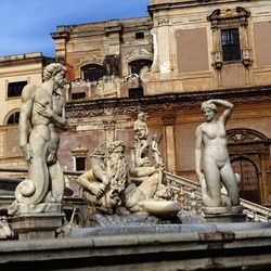 PALERMO. Fotografie di Giulio Azzarello ©2022. PALERMO. Fotografie di Giulio Azzarello ©2022.