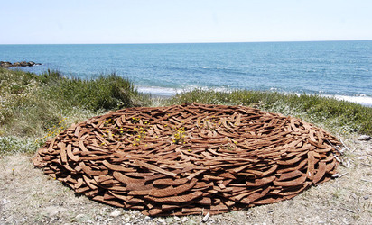 ARTE CONTEMPORANEA A PIRGI sito e riserva archeologica. Fotografie di Giulio Azzarello &copy;2014.