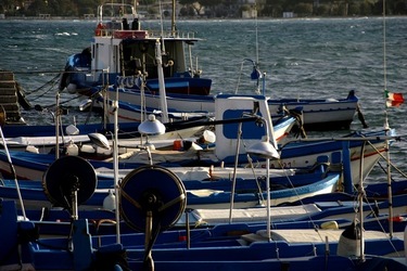 LUOGHI SICILIANI fotografie di Giulio Azzarello ©2020