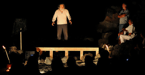 L ULISSE di e con Mimmo Cuticchio. Fotografie di Giulio Azzarello &copy;2014.