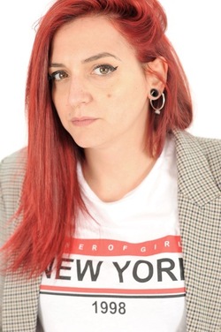 LUCREZIA artista modella attrice. Fotografie di Giulio Azzarello &copy;2018.