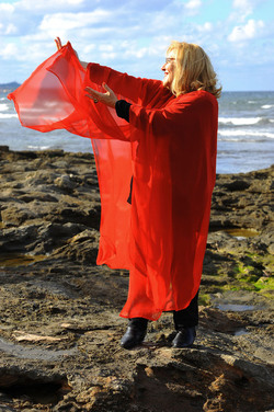 SARA FAVARO attrice e scrittrice italiana. Fotografie di Giulio Azzarello &copy;2015 2016.