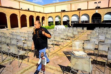 TEATRO TAGES Sardegna Cagliari. Fotografie di Giulio Azzarello ©2020.