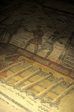 I MOSAICI della VILLA ROMANA DEL CASALE Piazza Armerina in Sicilia. Fotografie di Giulio Azzarello &copy;2014.