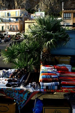 LUOGHI SICILIANI fotografie di Giulio Azzarello ©2020