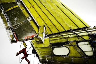 AEREO SMONTATO E ROVESCIATO Biennale di Venezia fotografie di Giulio Azzarello &copy;2020.
