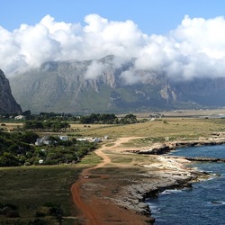 MACARI. Fotografie di Giulio Azzarello &copy;2023.