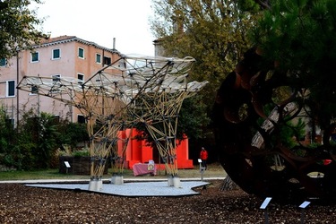 VENEZIA installazioni collaterali Biennale di Architettura Contemporanea. Fotografie di Giulio Azzarello &copy;2022.