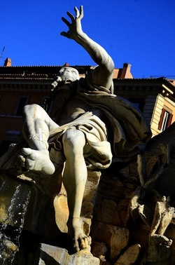 PIAZZA NAVONA Roma. Fotografie di Giulio Azzarello ©2020. PIAZZA NAVONA Roma. Fotografie di Giulio Azzarello ©2020.