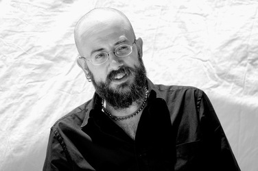 ALESSIO BOSCO artista musicista compositore. Fotografie di Giulio Azzarello &copy;2018.