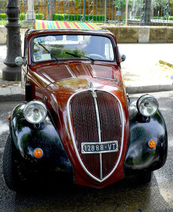 RADUNO di Auto e Moto classiche. Fotografie di Giulio Azzarello &copy;2016.