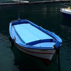 BARCHE. Fotografie di Giulio Azzarello ©2022.