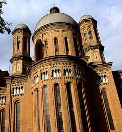 MODENA centro storico. Fotografie di Giulio Azzarello ©2016. MODENA centro storico. Fotografie di Giulio Azzarello ©2016.