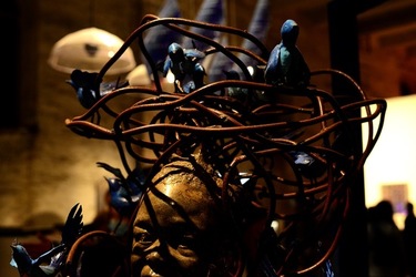 VENEZIA installazione nigeriana inizio Arsenale. Biennale Arch. Cont.. Fotografie di Giulio Azzarello &copy;2022.