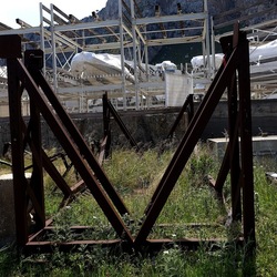 OSSERVAZIONI. Fotografie di Giulio Azzarello ©2022. OSSERVAZIONI. Fotografie di Giulio Azzarello ©2022.